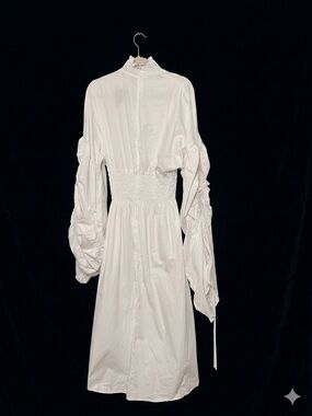 Toit Volant White Spencer Oversized Sleeve Smocked Dress Size XL